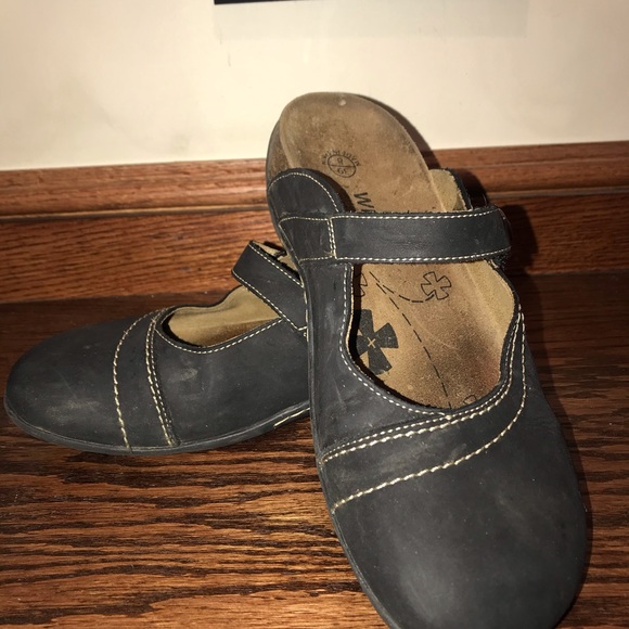 Dr Weil Adia Mule clog